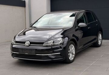 VW Golf 156.922 km 11.999 &euro; Fürth 90768