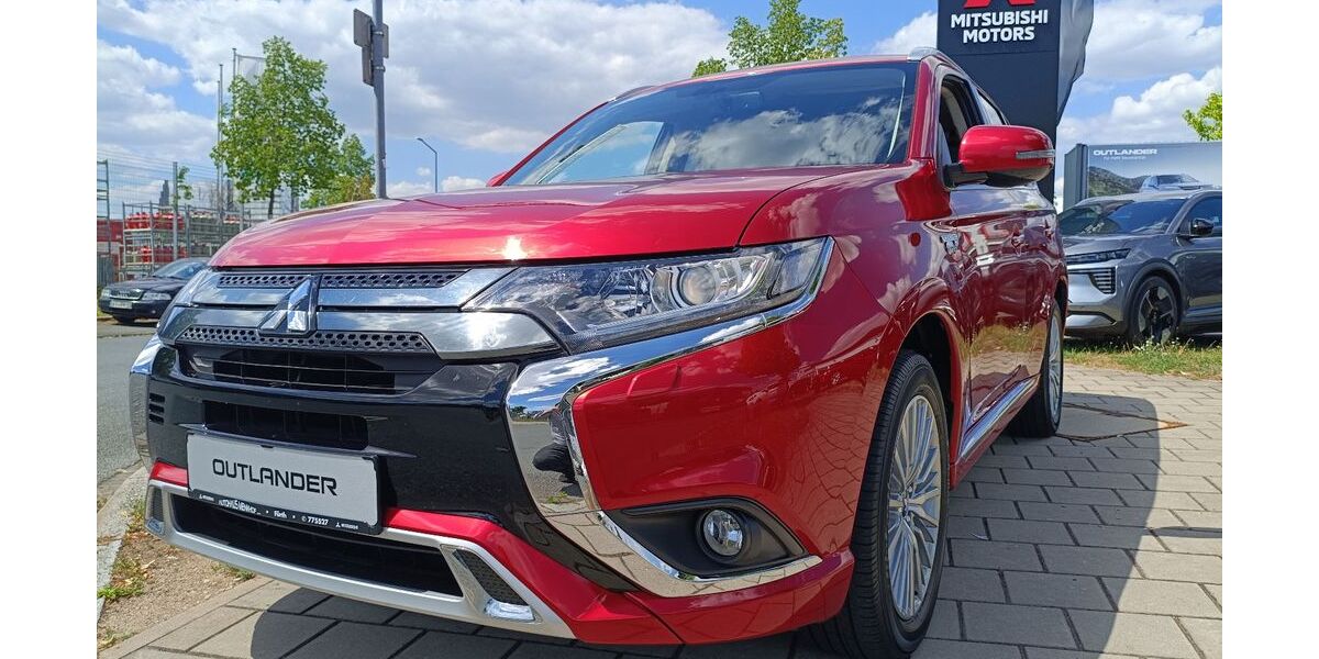 Mitsubishi Outlander 73.768 km 18.990 &euro; Fürth 90763