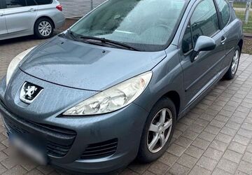 Peugeot 207 137.028 km 650 &euro; Heroldsbach 91336