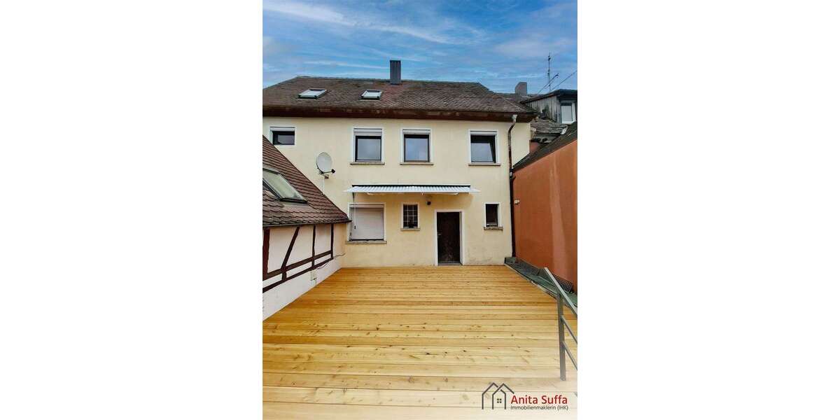 Etagenwohnung Neuhof a d Zenn - 5 Zimmer, 151 m&sup2;, 995&euro; | Angebot:26999487