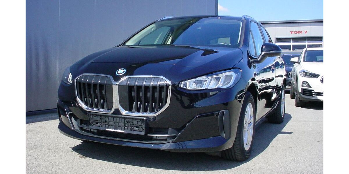 BMW 225 Active Tourer 42.000 km 23.800 &euro; Baiersdorf 91083