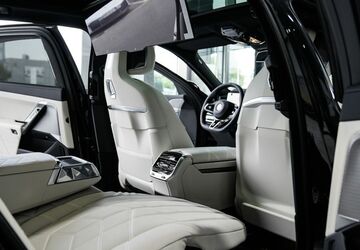 BMW 740 7.451 km 102.899 &euro; Fürth 90763