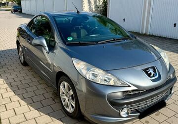 Peugeot 207 148.000 km 2.500 &euro; Nürnberg 90431