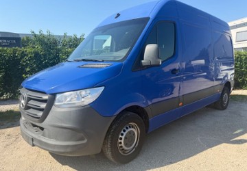Mercedes-Benz Sprinter 108.870 km 15.999 &euro; Nürnberg 90449