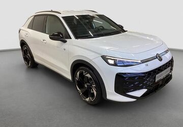 VW T-Roc 6.869 km 37.880 &euro; Fürth 90763