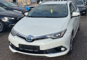Toyota Auris 200.000 km 10.400 &euro; Fürth 90763