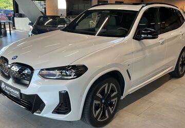 BMW iX3 29.500 km 45.980 &euro; Forchheim 91301