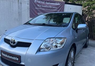 Toyota Auris 100.000 km 4.490 &euro; Fürth 90763