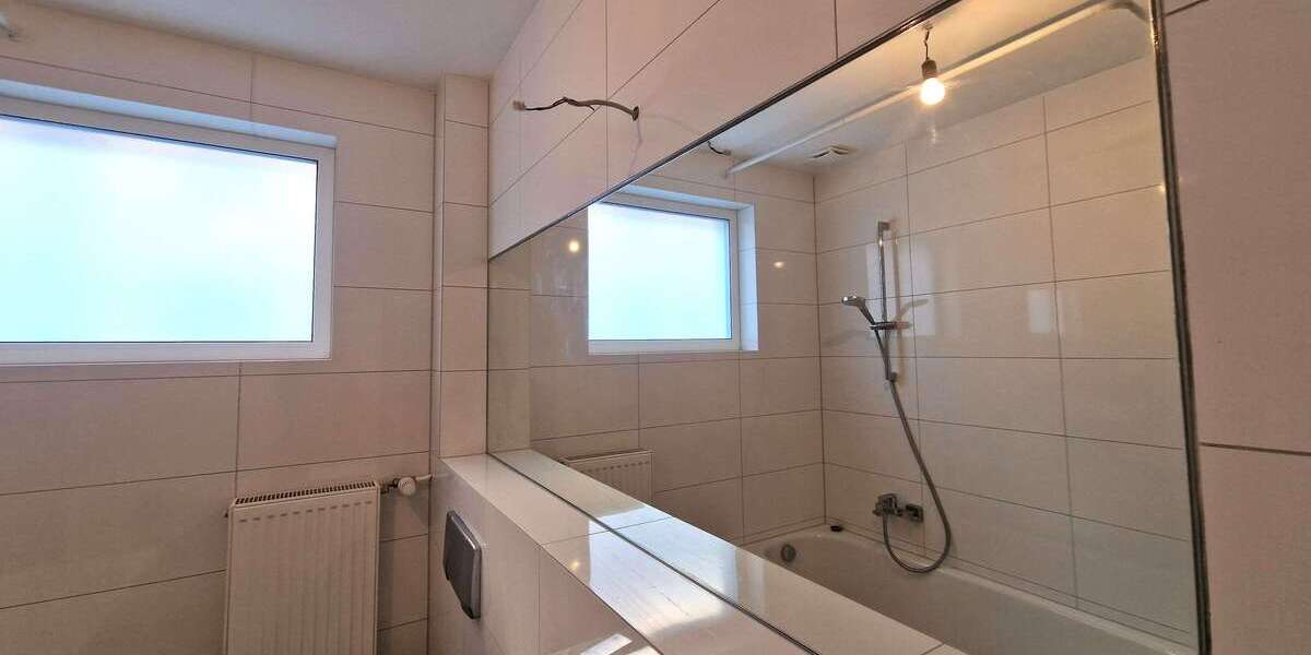 Etagenwohnung Nürnberg Eberhardshof - 3 Zimmer, 72 m&sup2;, 856&euro; | Angebot:27403654