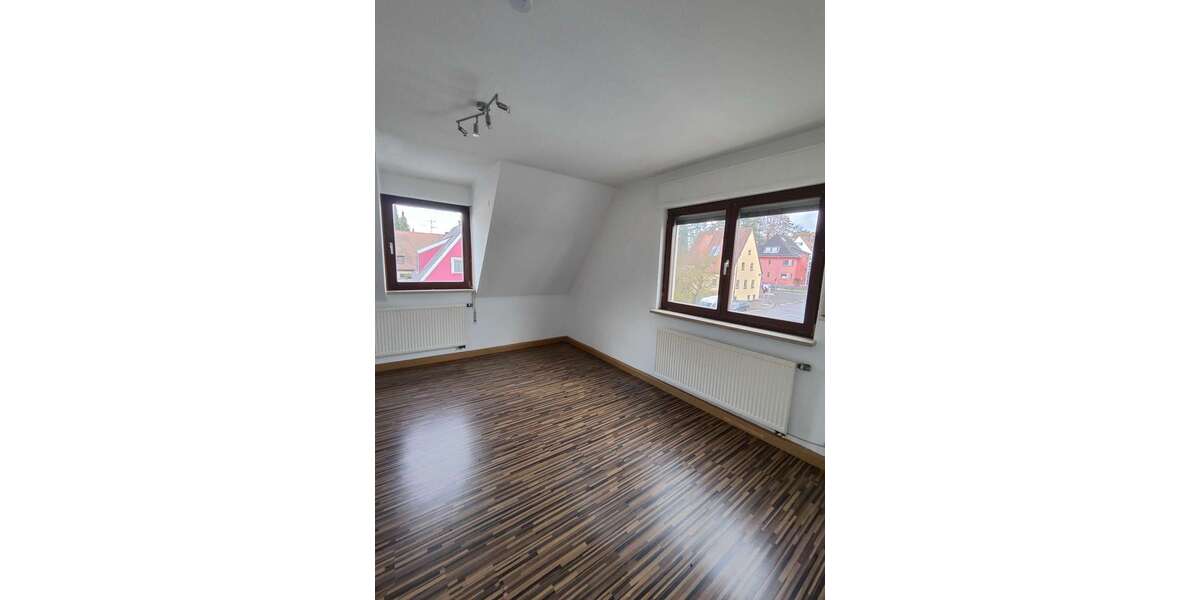 Etagenwohnung Schwabach Forsthof - 3 Zimmer, 78 m&sup2;, 780&euro; | Angebot:27327034