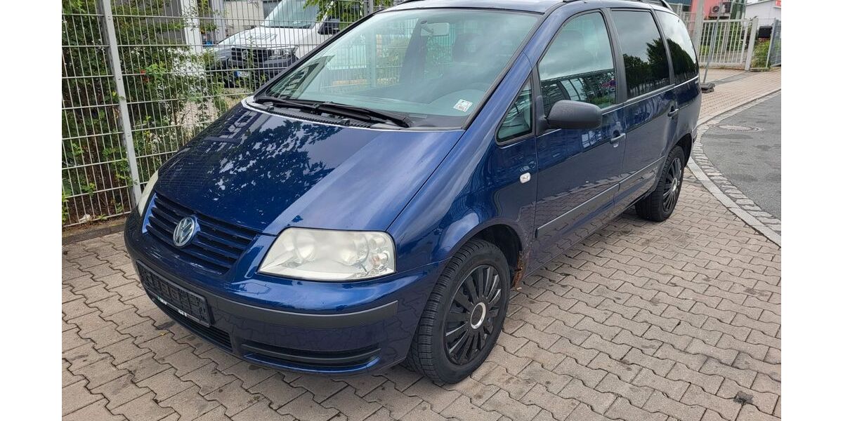 VW Sharan 284.000 km 1.590 &euro; Nürnberg 90449