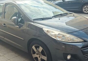 Peugeot 207 145.000 km 3.000 &euro; Nürnberg 90409
