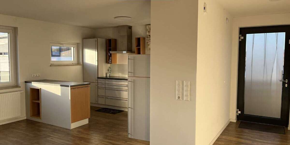 Etagenwohnung Weihenzell - 4 Zimmer, 181 m&sup2;, 1.400&euro; | Angebot:26869123