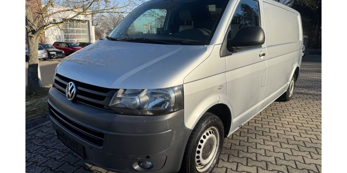 VW T5 Transporter 277.742 km 7.490 &euro; Nürnberg 90431