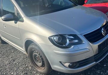 VW Touran 244.000 km 2.000 &euro; Fürth 90763