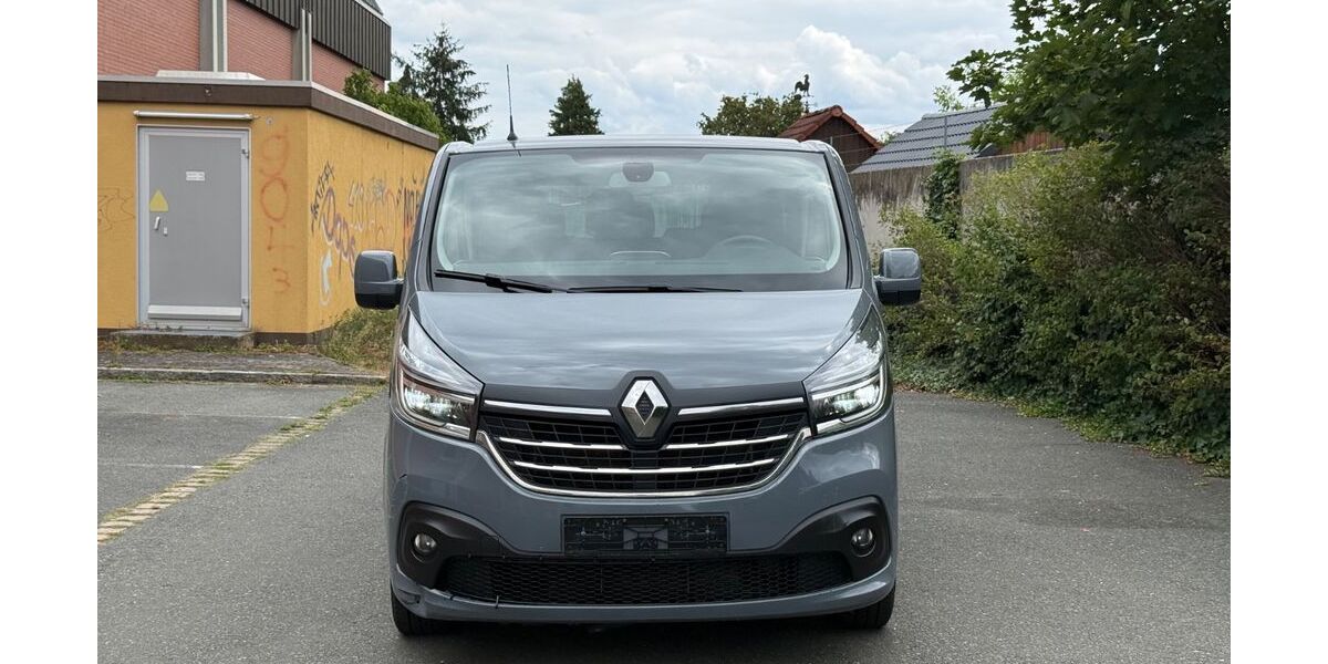 Renault Trafic 248.000 km 14.900 &euro; Fürth 90763