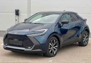 Toyota C-HR 18.900 km 26.790 &euro; Fürth 90765
