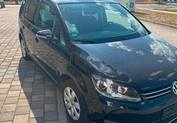 VW Touran 212.500 km 5.250 &euro; Fürth 90763