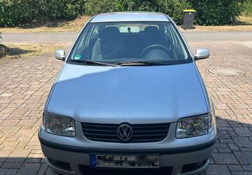 VW Polo 202.000 km 790 &euro; Wilhermsdorf 91452