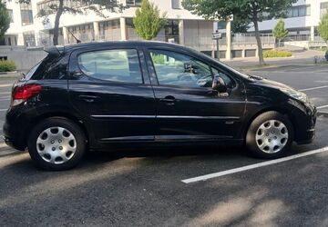 Peugeot 207 187.000 km 3.500 &euro; Nürnberg 90411