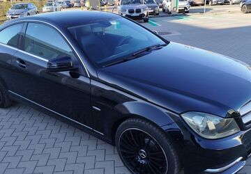 Mercedes-Benz 250 216.409 km 9.450 &euro; Fürth 90765