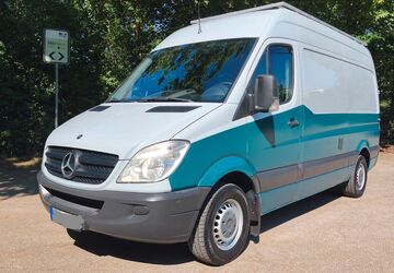 Mercedes-Benz Sprinter 198.000 km 14.999 &euro; Fürth 90763